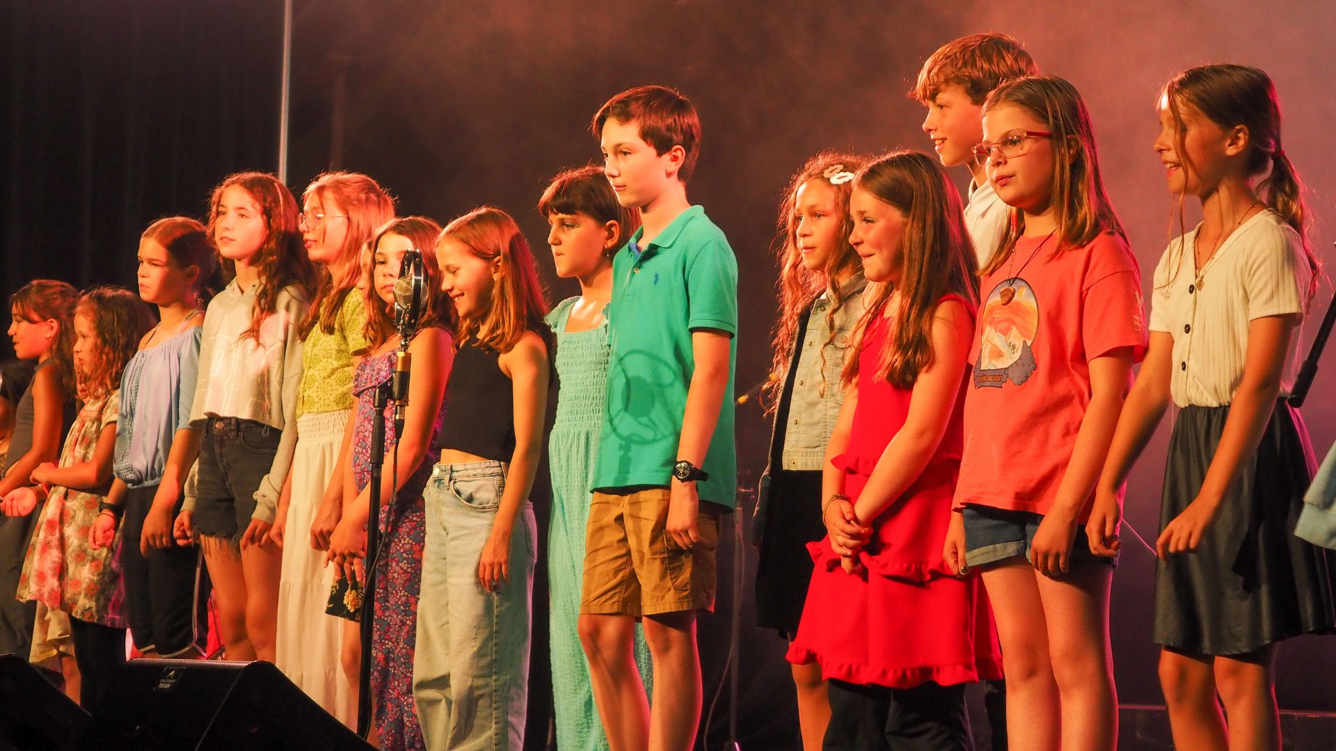 Les camps artistiques et leurs bienfaits reconnus chez les jeunes